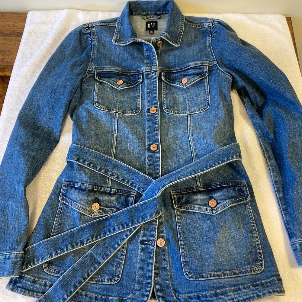 Gap denim jacket, Small Tall